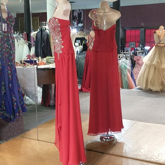 Epic Formals Front Slit That Rhinestoned Red Dress - Picture 6 of 9